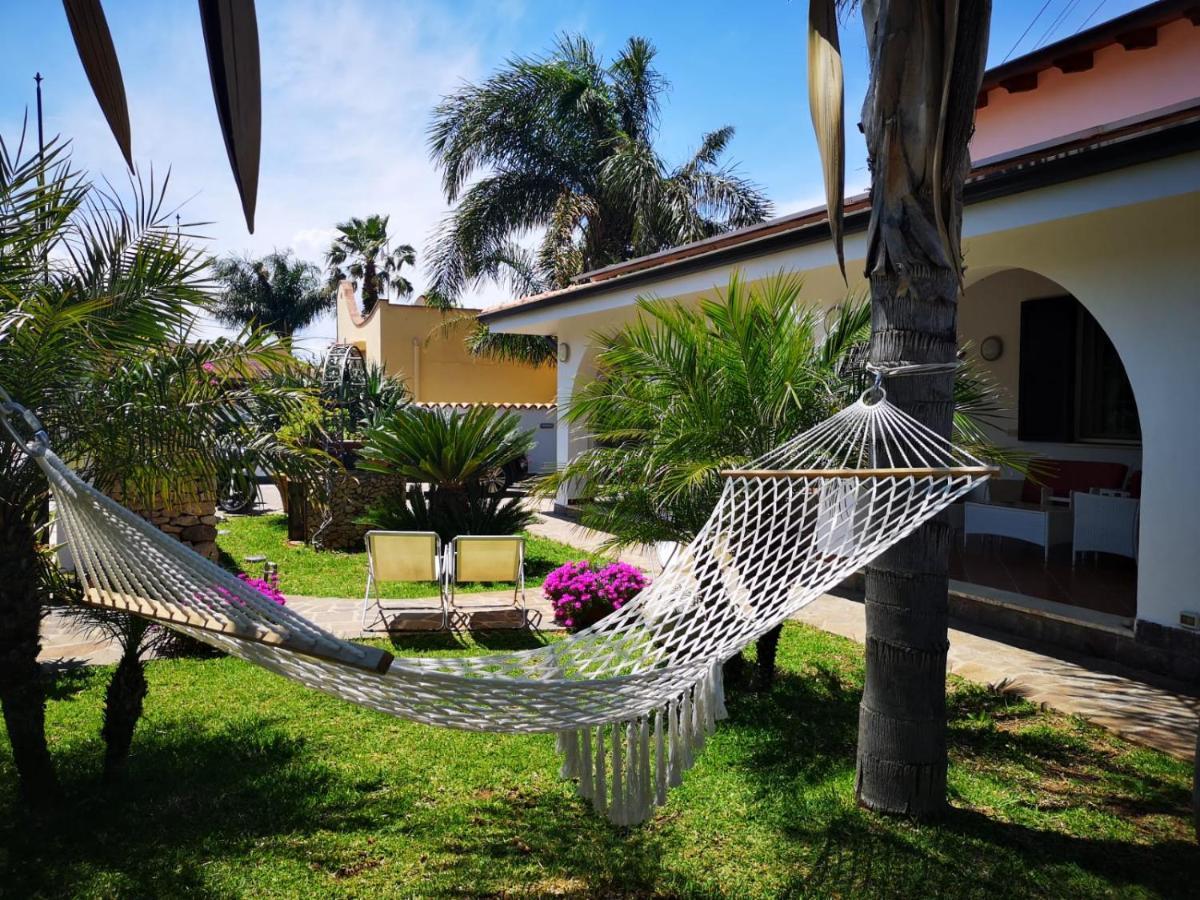 Villa Manzella Piscina Privata 奇尼斯 外观 照片