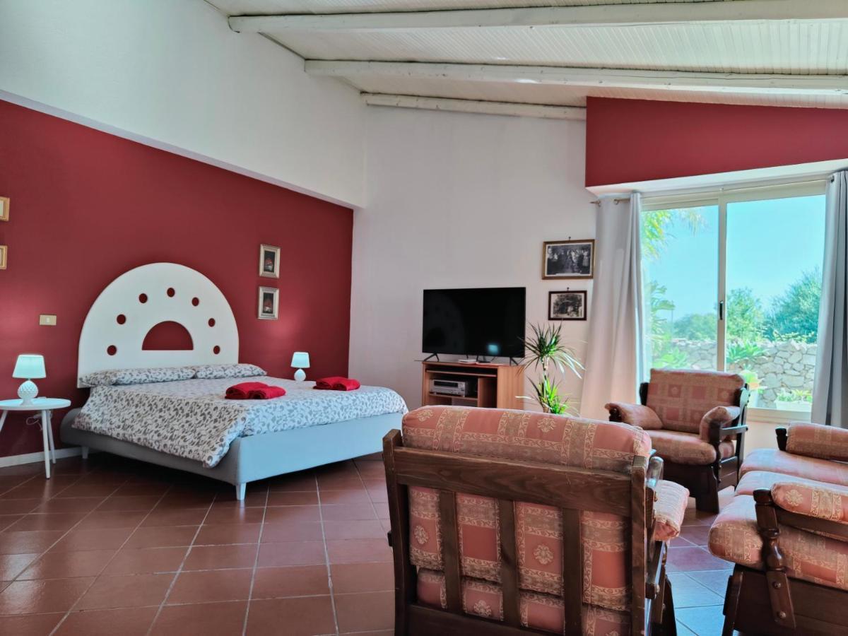Villa Manzella Piscina Privata 奇尼斯 外观 照片